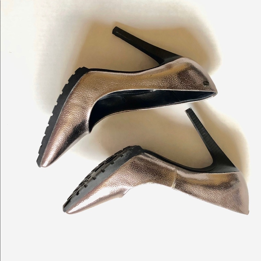 Calvin Klein heels. Color: metallic size 7
